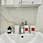 Sea La Vie - Premium *
