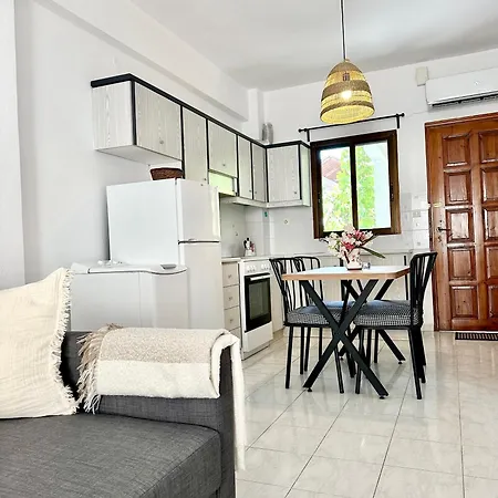 Sea La Vie - Premium Polychrono